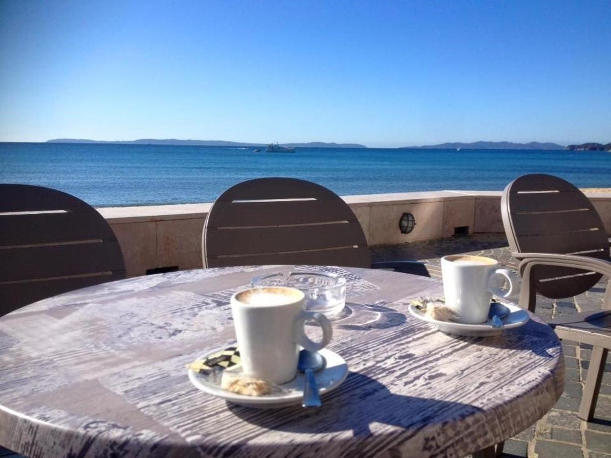 Appartement Cosy Avec Terrasse Et Parking, A 2 Pas De La Plage De Saint-Clair - Menage Inclus - Fr-1-251-12 Le Lavandou Buitenkant foto